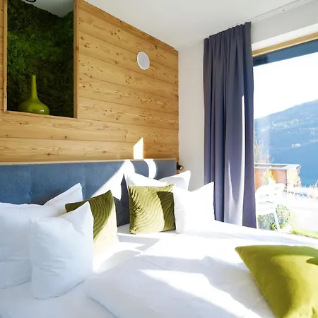 Alpine Retreat 1 * Urgen