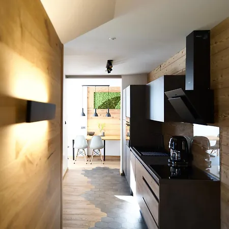 Alpine Retreat 1 *