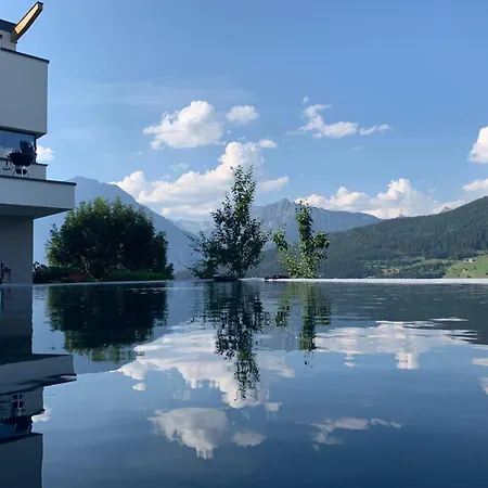 Alpine Retreat 1