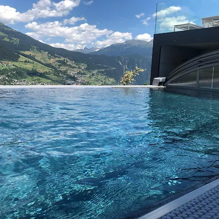 Alpine Retreat Apartment *